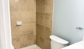 5211 NEWTON St 103, Bladensburg, MD 20710
