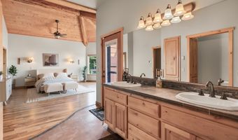 99075 MCVAY CREEK Rd, Brookings, OR 97415
