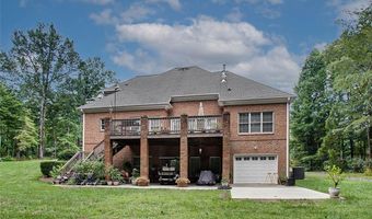 1949 Horse Carriage Ln, Asheboro, NC 27205