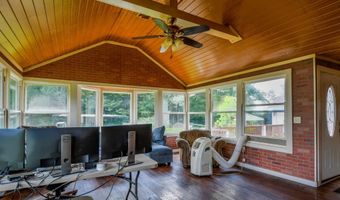 5327 County Road 427 Rd, Auburn, IN 46706