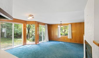 84 Brook St, Chesterfield, NH 03466