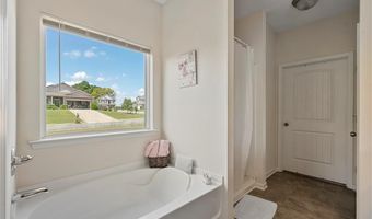 22 Starling Ct, Adairsville, GA 30103