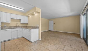 6911 Alvarado Rd 20, San Diego, CA 92120