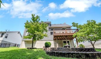 1971 Fox Pointe Dr, Arnold, MO 63010