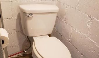 306 N Easton St, Allen, OK 74825