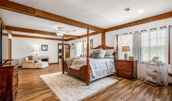 12460 Peach Orchard Rd, Bentonville, AR 72712