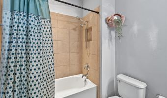 5227 ADMIRAL POINTE Dr, Apollo Beach, FL 33572