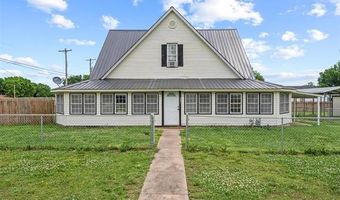 321 S 4th St, Barnsdall, OK 74002