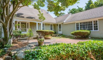 93 Harris Meadow Ln, Barnstable, MA 02630