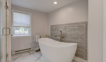52 Whitney Rd, Columbia, CT 06237
