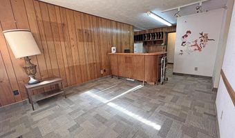 195 S Elm St, Blackfoot, ID 83221