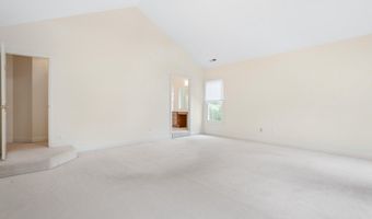 10604 MAPLECREST Ln, Potomac, MD 20854