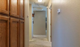 12386 Pawnee Rd, Apple Valley, CA 92308