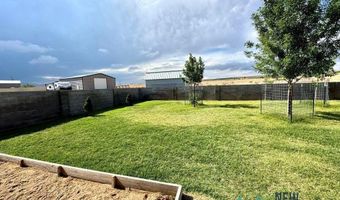 832 Calamity Jane Dr, Carlsbad, NM 88220
