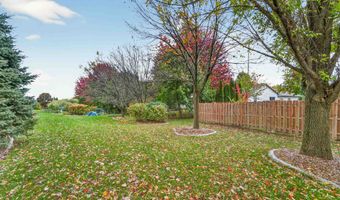 W2313 ST GERMAINE Court, Appleton, WI 54915