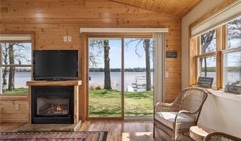 11056 Hoyer Ave NW, Annandale, MN 55302