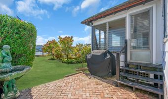 210 Roosevelt Ave, Avon By The Sea, NJ 07717