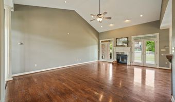 963 Southwick Dr, Alcoa, TN 37701