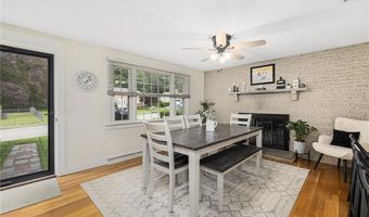 12 Hidden Valley Ln, Lincoln, RI 02865