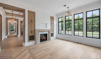 19 Rio Vista Dr, Alpine, NJ 07620