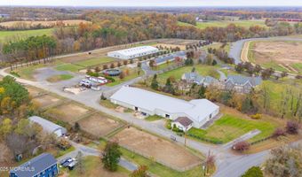 52 Hill Rd, Allentown, NJ 08501