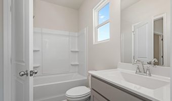249 10th St, Auburn, GA 30011