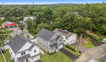 87 Oliver St, Bridgeport, CT 06606