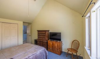 69 Morrill Rd, Belmont, ME 04952