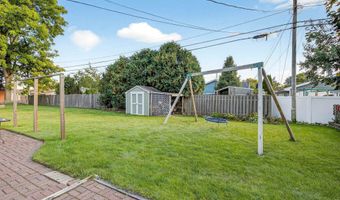 1025 W ROBERTS Ave, Appleton, WI 54914