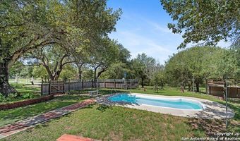 217 Sky View Dr, Adkins, TX 78101
