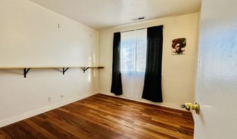8709 Shone Ave SW, Albuquerque, NM 87121