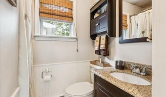 22 Duchess Ave, North Middletown, NJ 07748