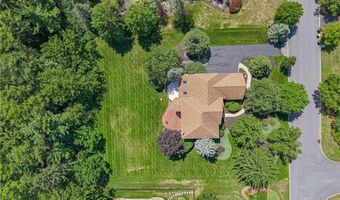 6958 Lehigh Ct, Allentown, PA 18106