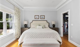 48 TRAVELERS Ct, East Greenwich, RI 02818
