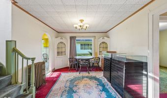 327 E 37th St, Anderson, IN 46013