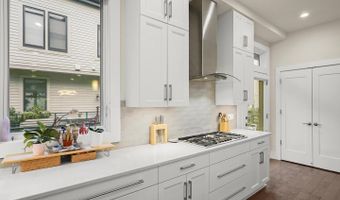 153 WINSOME Cir, Bethesda, MD 20814