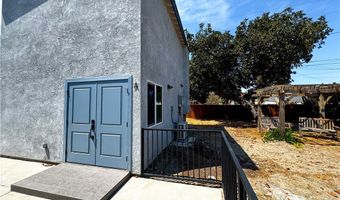 2817 Easy Ave, Long Beach, CA 90810