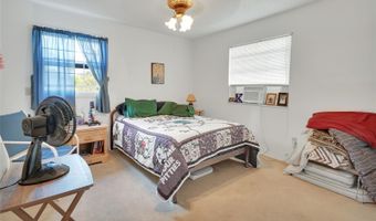 55315 5TH St, Astor, FL 32102