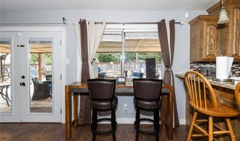 1204 Live Oak Dr, Alice, TX 78332
