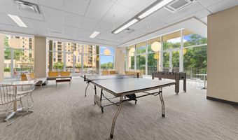 4600 S FOUR MILE Dr S 927, Arlington, VA 22204