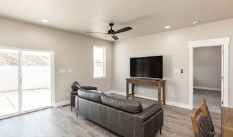 2612 Platinum Dr, Elko, NV 89801