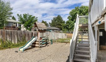 1104 Leslie Ln, Benton City, WA 99320