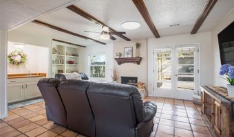 8201 Colfax Ave NE, Albuquerque, NM 87109