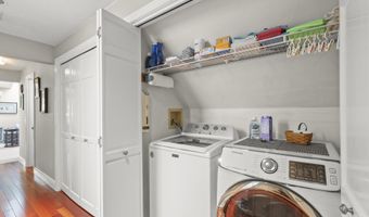 5 Lancaster Ln, Bourne, MA 02532