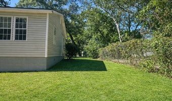 1501 Hogarth St, Beaufort, SC 29902