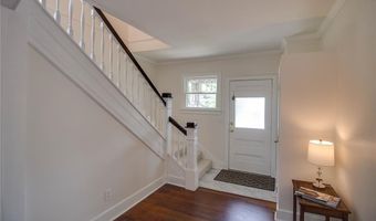 205 E 12th St, Alton, IL 62002