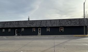 4 E Call St, Algona, IA 50511