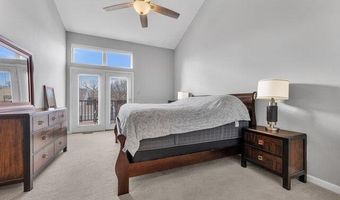 1738 Highview Circle Ct, Ballwin, MO 63021