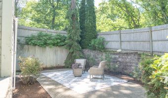 121 Salt Rock Rd, Barnstable, MA 02630