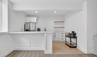 1403 19th St SE, Altoona, IA 50009